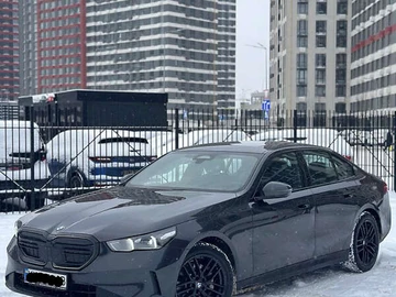 Авто BMW 5 Series 2024 № 8403824