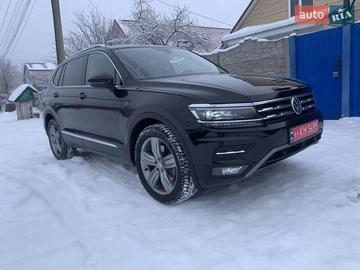 Авто Volkswagen Tiguan 2017 № 8403946