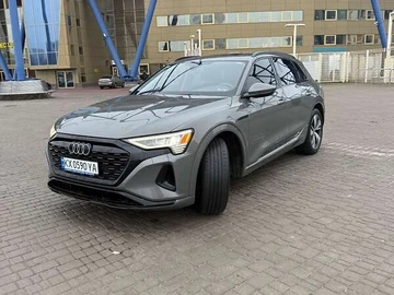 Авто Audi Q8 E-Tron 2024 № 8403970