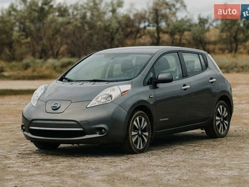 Авто Nissan Leaf 2015 № 8404145