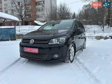 Авто Volkswagen Touran 2014 № 8404168