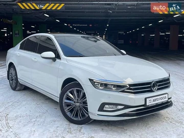 Авто Volkswagen Passat 2021 № 8404231