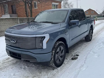 Авто Ford F-150 2023 № 8404324