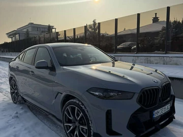 Авто BMW X6 2023 № 8404332