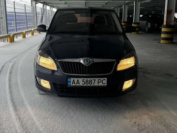 Авто Skoda Fabia 2012 № 8404365