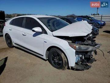 Авто Hyundai Ioniq 2017 № 8404446