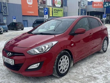 Авто Hyundai I30 2013 № 8404516