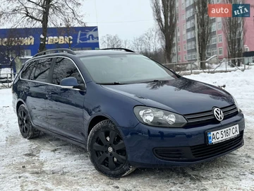 Авто Volkswagen Golf 2010 № 8404829