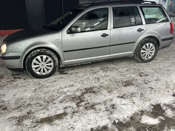 Авто Volkswagen Golf 2006 № 8405235