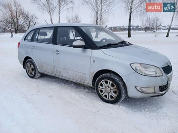 Авто Skoda Fabia 2012 № 8405248