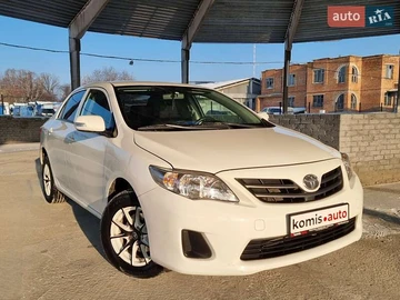 Авто Toyota Corolla 2011 № 8405288