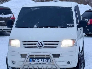 Авто Volkswagen Transporter 2007 № 8405340