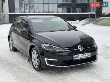Авто Volkswagen E-Golf 2019 № 8405436