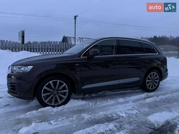 Авто Audi Q7 2016 № 8405641