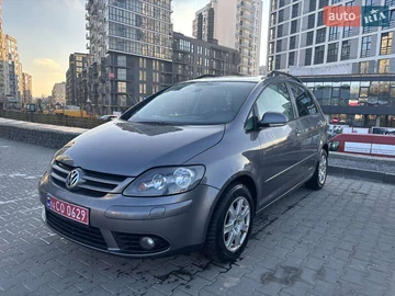 Авто Volkswagen Golf Plus 2008 № 8405843