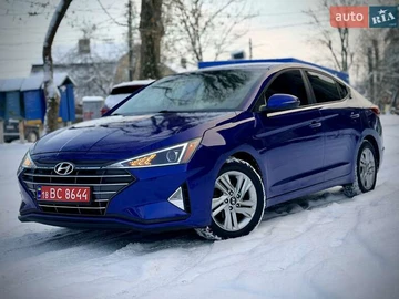 Авто Hyundai Elantra 2018 № 8406025