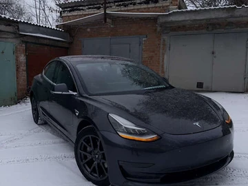 Авто Tesla Model 3 2018 № 8406065
