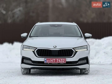 Авто Skoda Octavia 2021 № 8406080