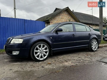 Авто Skoda Superb 2003 № 8406191