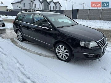 Авто Volkswagen Passat 2009 № 8406377