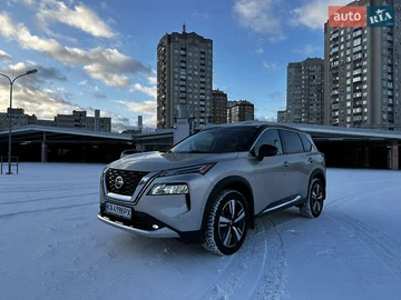 Авто Nissan Rogue 2021 № 8406410