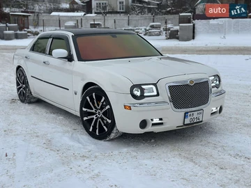 Авто Chrysler 300C 2010 № 8406610