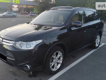 Авто Mitsubishi Outlander 2014 № 8406944