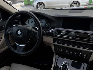 Авто BMW 5 Series 2011 № 8406963