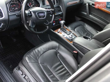 Авто Audi Q7 2015 № 8406976