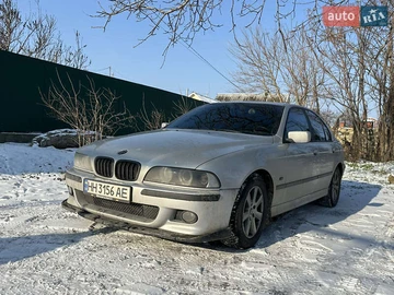 Авто BMW 5 Series 1999 № 8407118