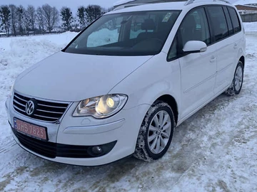 Авто Volkswagen Touran 2007 № 8407176