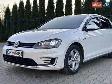 Авто Volkswagen Golf 2016 № 8407363