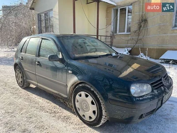 Авто Volkswagen Golf 2002 № 8407479