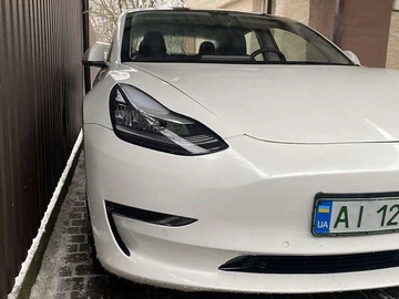 Авто Tesla Model 3 2019 № 8408148