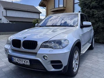 Авто BMW X5 2010 № 8408155
