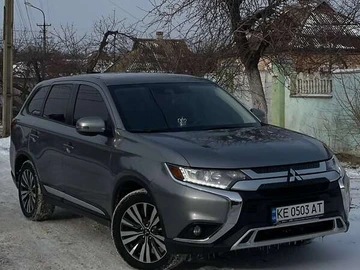 Авто Mitsubishi Outlander 2019 № 8408255