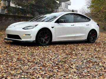 Авто Tesla Model 3 2022 № 8408354
