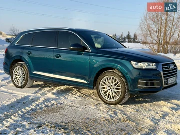 Авто Audi Q7 2018 № 8408374