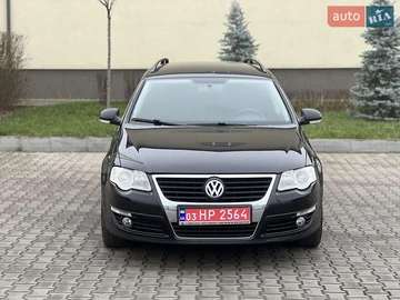 Авто Volkswagen Passat 2009 № 8408523