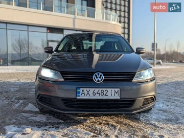Авто Volkswagen Jetta 2011 № 8408587