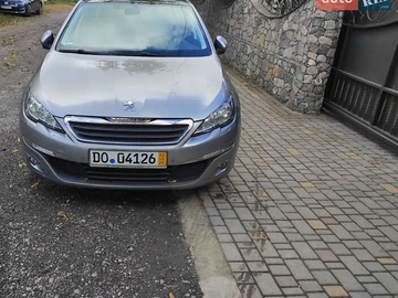 Авто Peugeot 308 2014 № 8408596