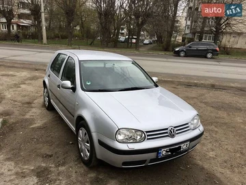Авто Volkswagen Golf 2000 № 8408762