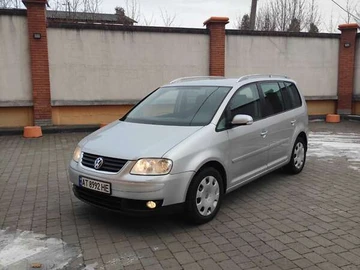 Авто Volkswagen Touran 2006 № 8408841