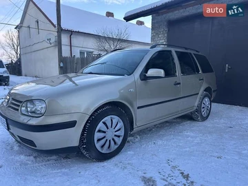Авто Volkswagen Golf 2002 № 8409182