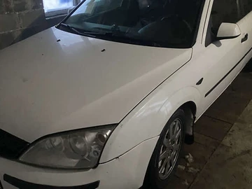 Авто Ford Mondeo 2001 № 8410138