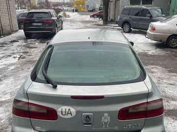 Авто Renault Laguna 2002 № 8410143
