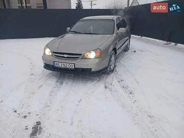 Авто Chevrolet Evanda 2005 № 8410209