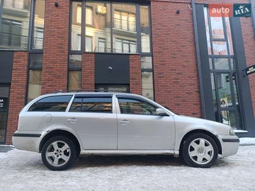 Авто Skoda Octavia 2003 № 8410356