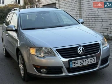 Авто Volkswagen Passat 2009 № 8410540