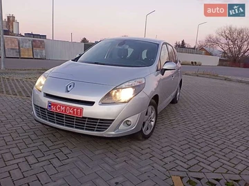 Авто Renault Grand Scenic 2009 № 8410574
